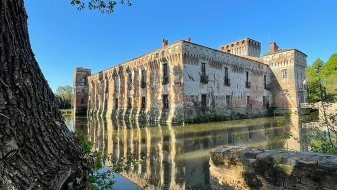 Scopri I Castelli E Borghi Del