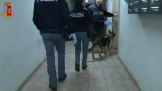 Sfruttamento Della Prostituzio