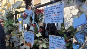 Striscioni E Messaggi Di Cordo