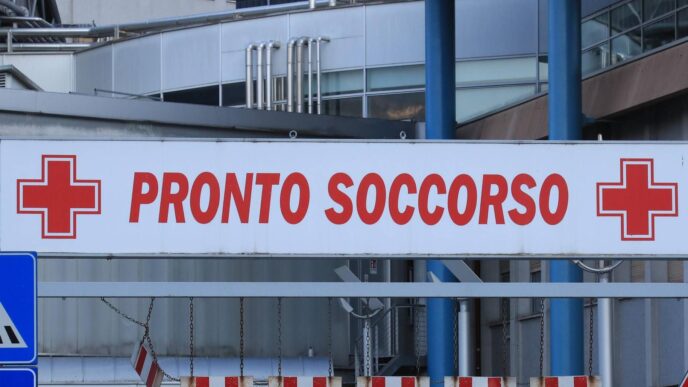 Tre Bambini In Pronto Soccorso