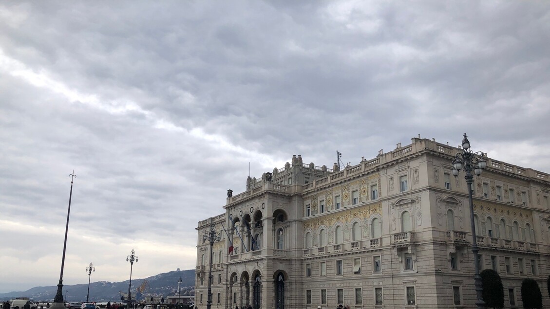 Trieste3A Scadono Le Zone Rosse