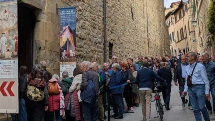 Turismo Ad Arezzo3A Boom Di Vis