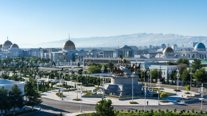 Turkmenistan Apre Le Porte Ai