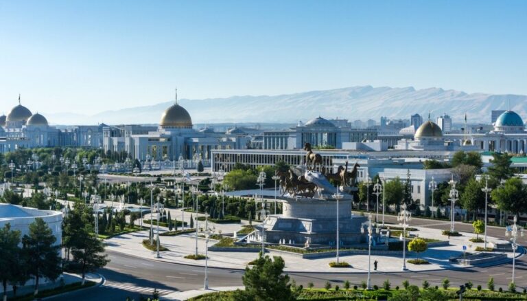 Turkmenistan Apre Le Porte Ai