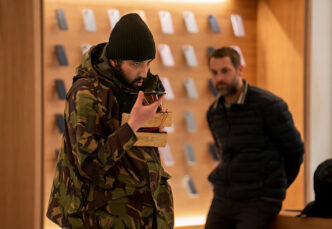 Un Assalto All27Apple Store Di