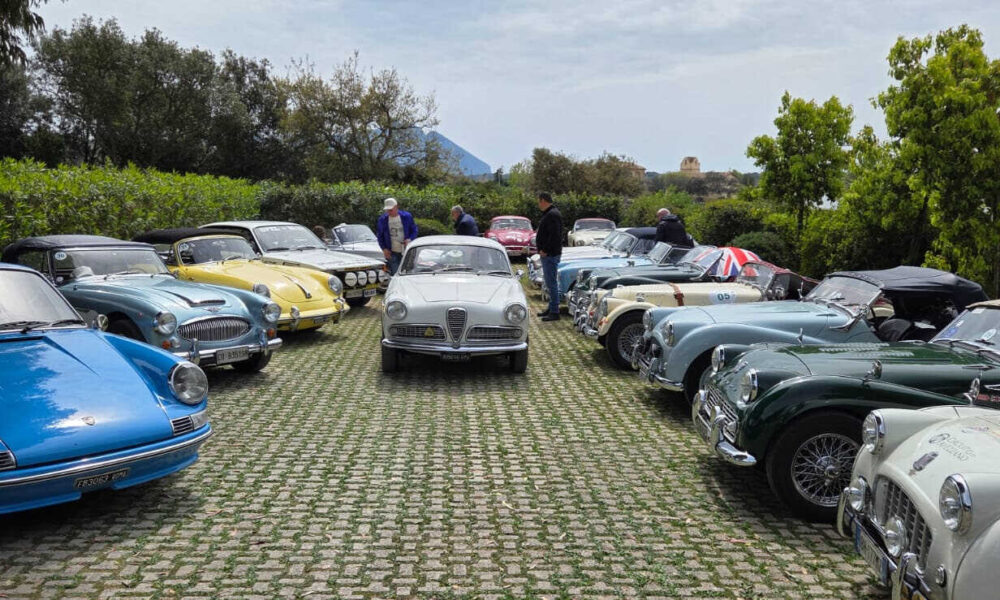 Un Percorso Che Attraversa La