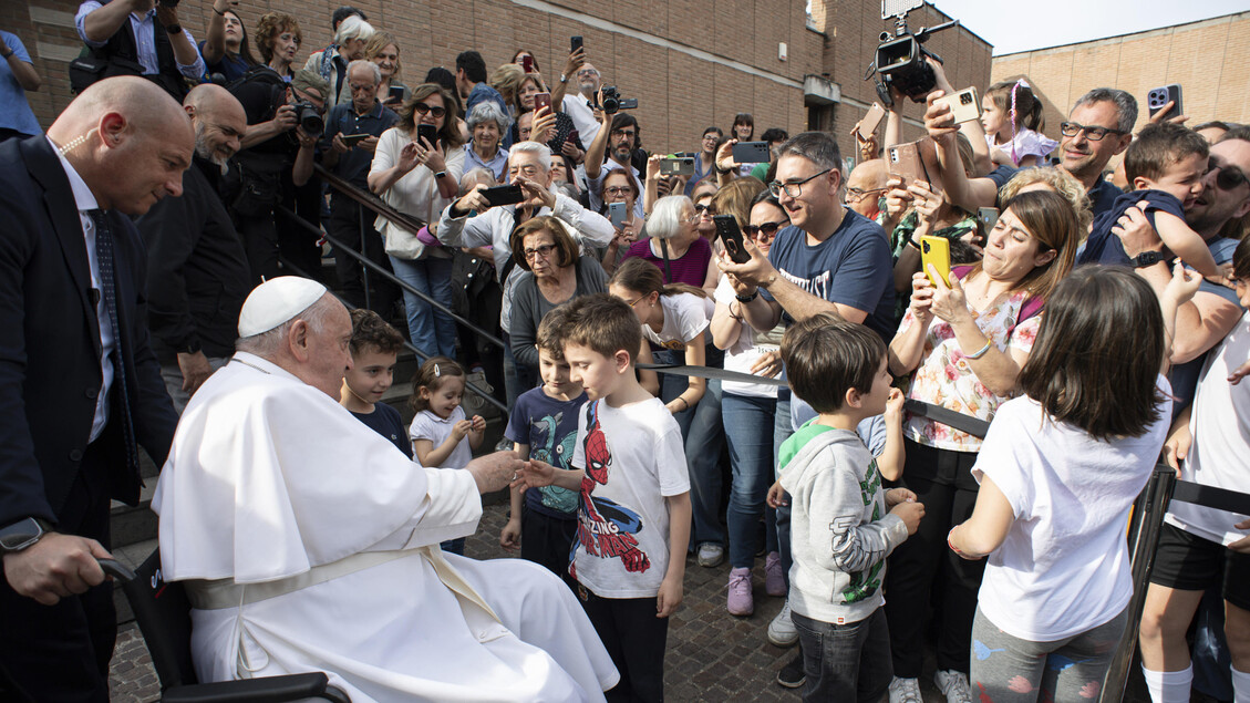 Vaticano3A Canonizzazione Sospe