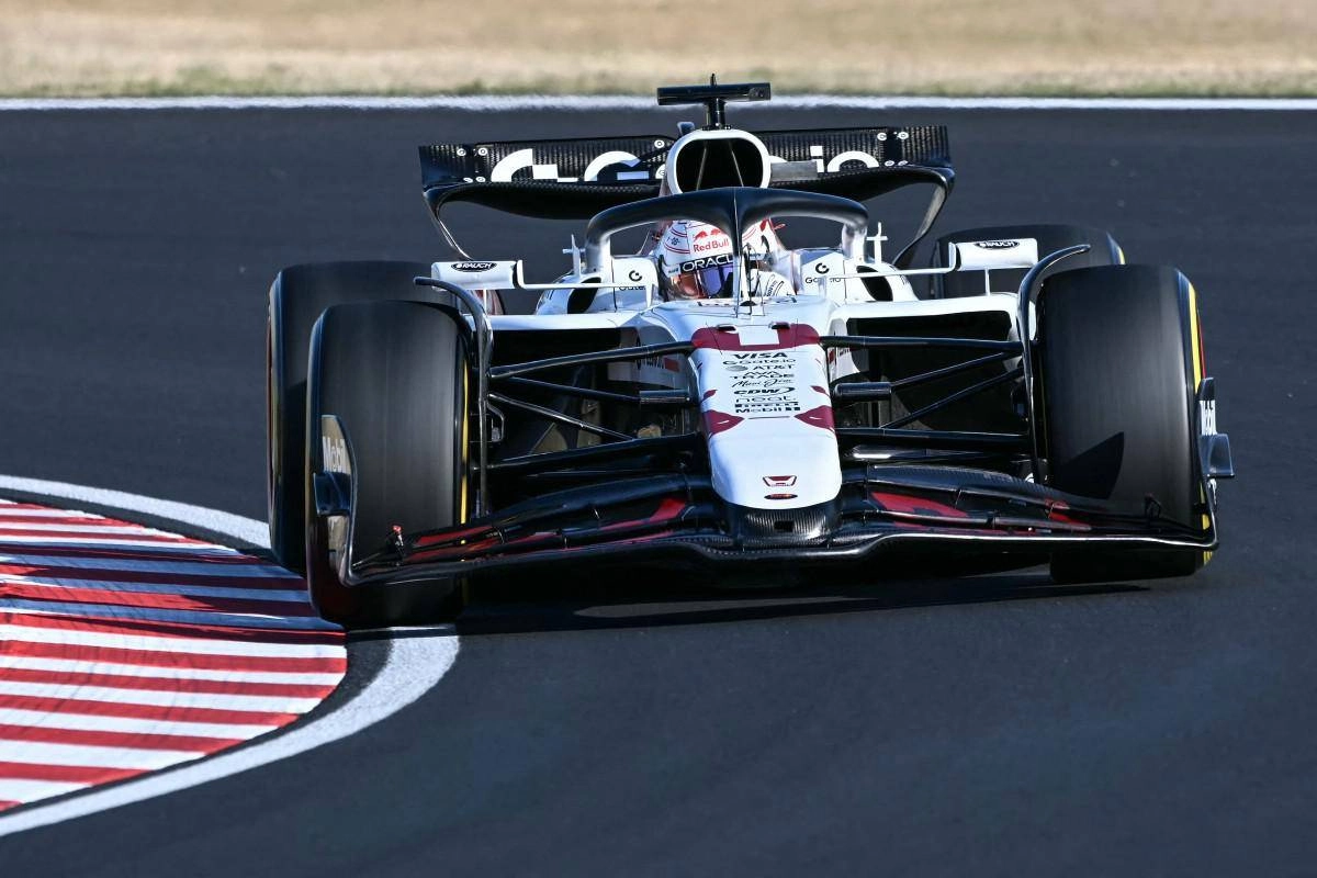 Verstappen Conquista La Pole A