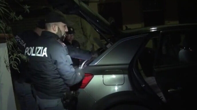 Violenza E Isolamento3A La Stor