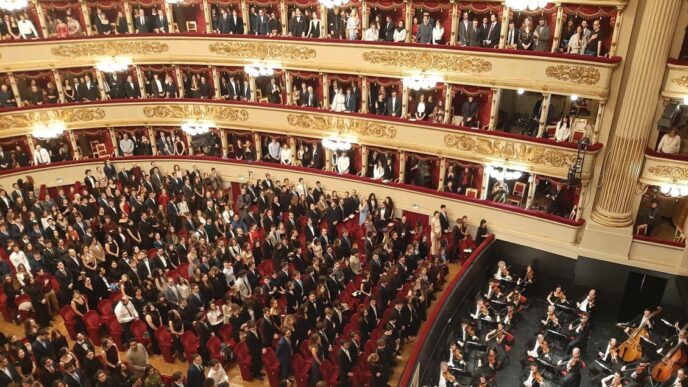 Milano Celebra Le2809980C2B0 Anniversa