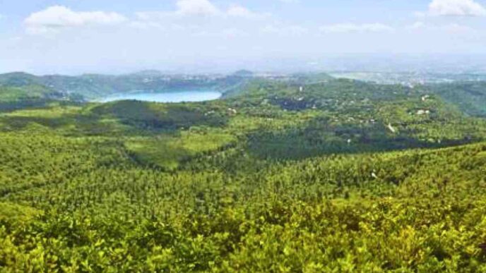 Il Bellissimo Parco Dei Castelli Romani
