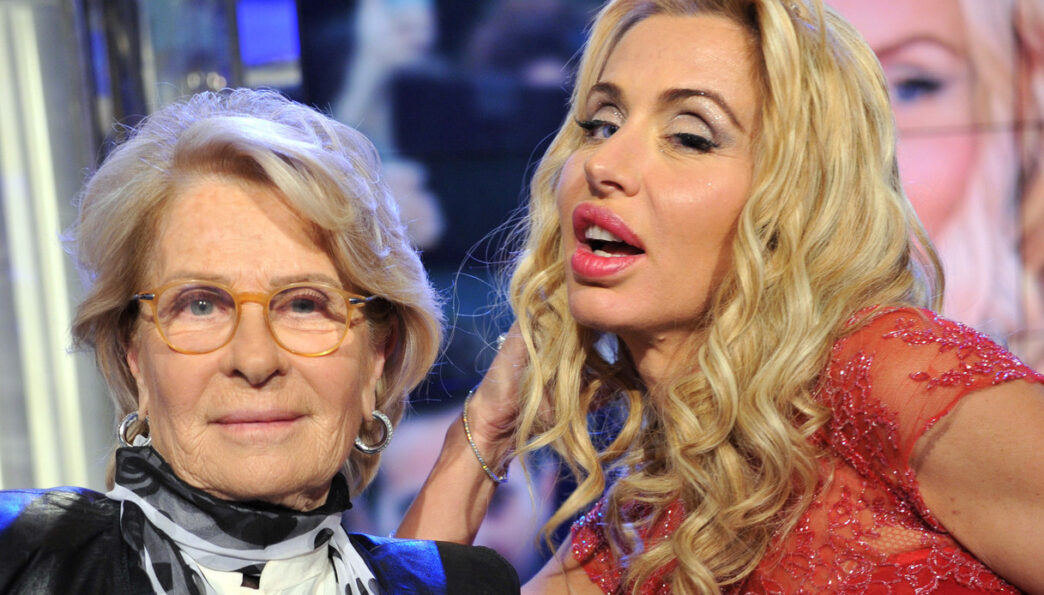 Valeria Marini Svela I Dettagl