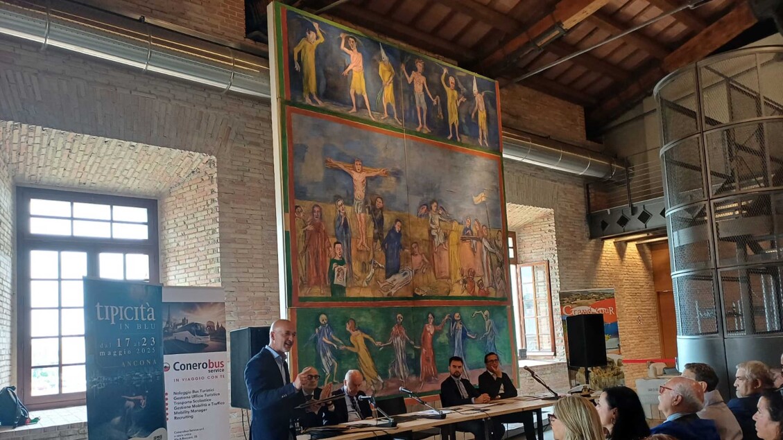 A Ancona Torna Tipicitc3A0 In Blu