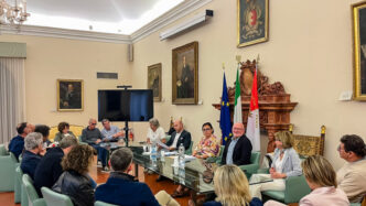 A Fano Incontro Tra Amministra