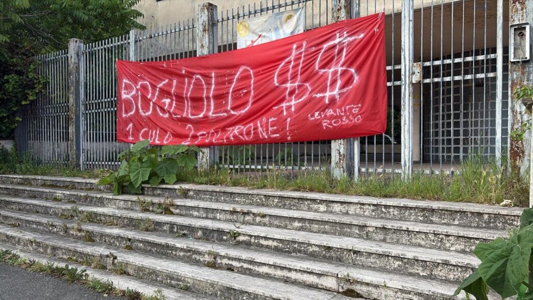 A Genova Striscione Offensivo