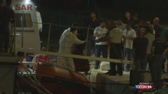 A Lampedusa Sbarcati 299 Migra