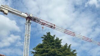 A Padova Il 67Enne Sulla Gru M