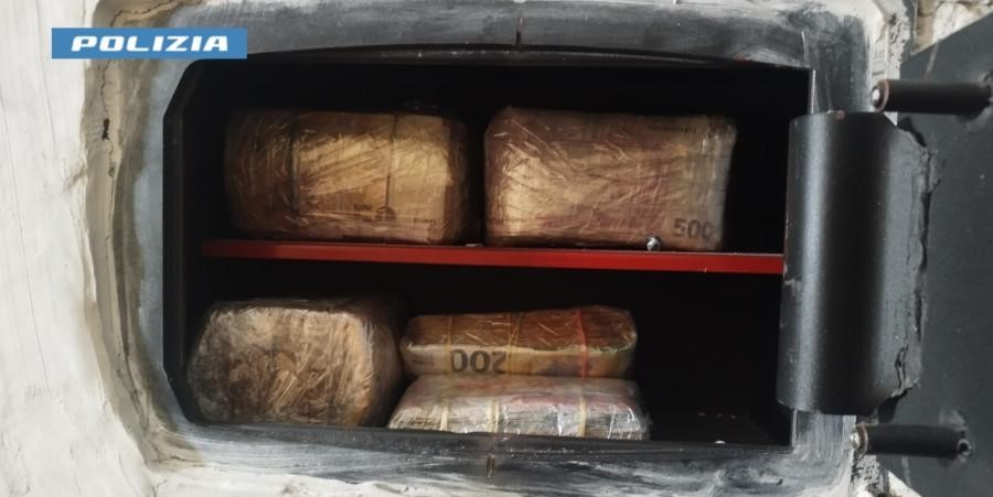A Pescara Arrestata Coppia Per