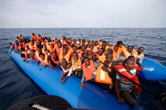Abruzzo Tra Le Regioni Italian