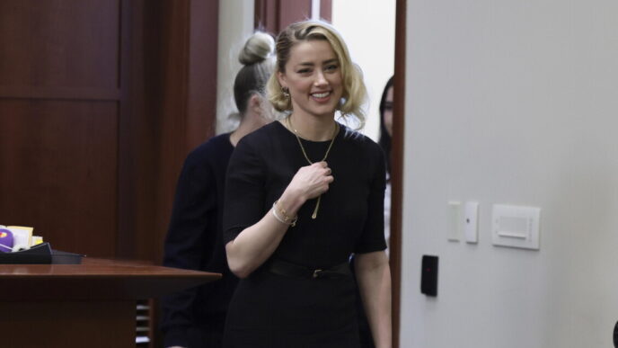 Amber Heard Ha Avuto Due Gemel