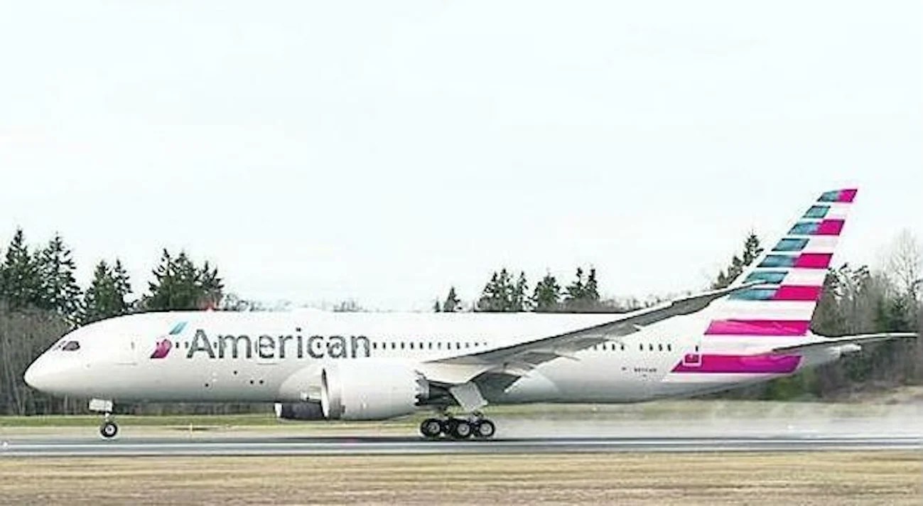 American Airlines Lancia Un Vo