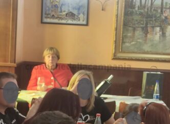 Angela Merkel Arriva A Napoli