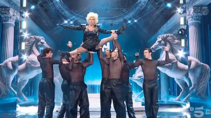 Anna Pettinelli Imita Madonna