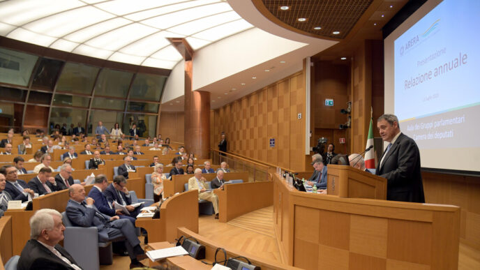 Arera Avvia Otto Procedimenti