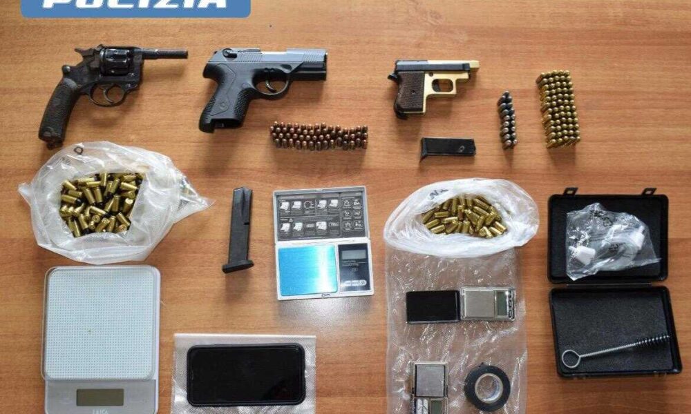 Arma E Droga Nascoste In Un Bo