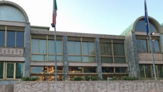 Arrestati Una Donna E Il Suo A