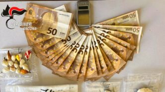 Arrestato A Chiaravalle Dopo E