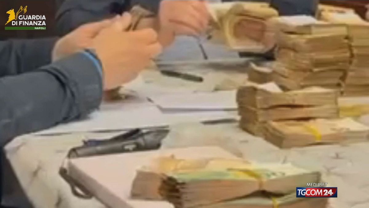 Arresto A Torre Annunziata Dop
