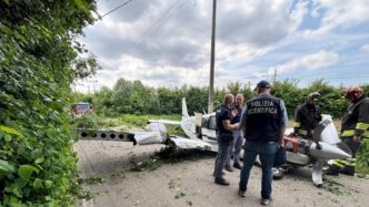 Atterraggio De28099Emergenza A Pado