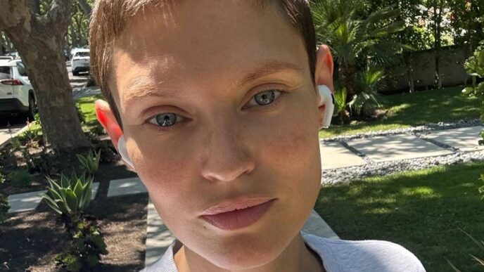 Bianca Balti Denuncia Ritardi