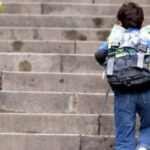 Bimbo Autistico Lasciato Sporco In Una Scuola Primaria Di Cesa, Il Sindaco Nega La Mancata Assistenza