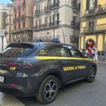 Blitz A Via Toledo A Napoli Contro Il Commercio Abusivo E La Vendita Di Prodotti Falsi Con Sequestro Record