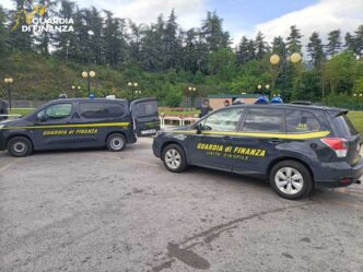 Blitz Della Guardia Di Finanza 1