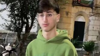 Blitz Della Polizia A Napoli C