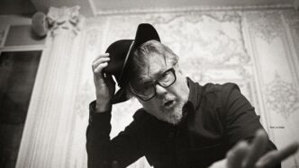 Bob Holman Protagonista Con La