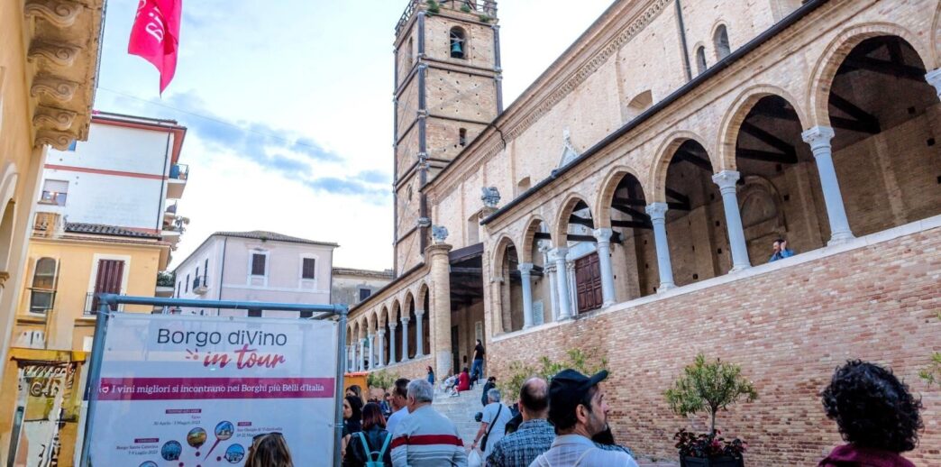 Borgo Divino In Tour 2025 A Ci