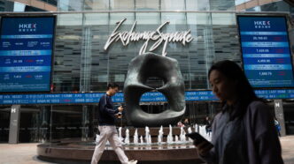 Borsa Di Hong Kong Riparte In