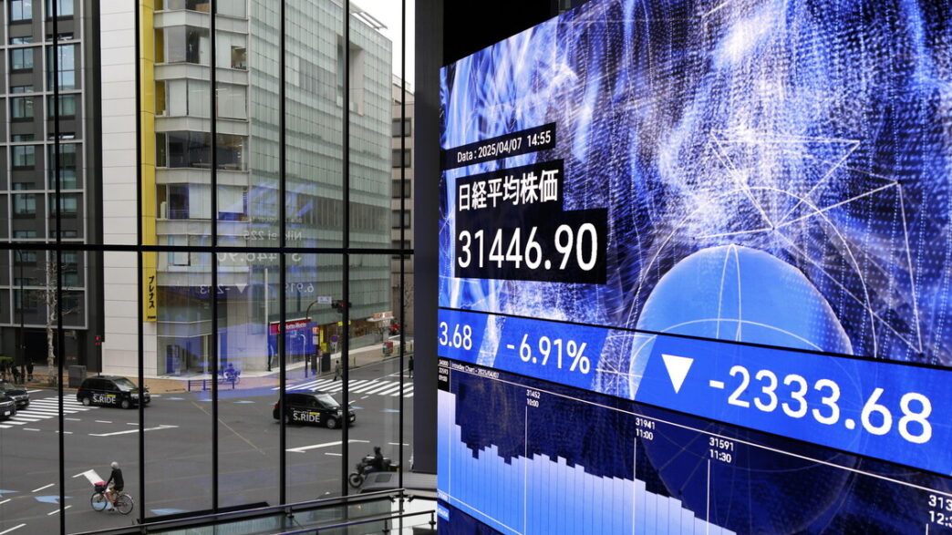 Borse Asiatiche In Calo E Timo