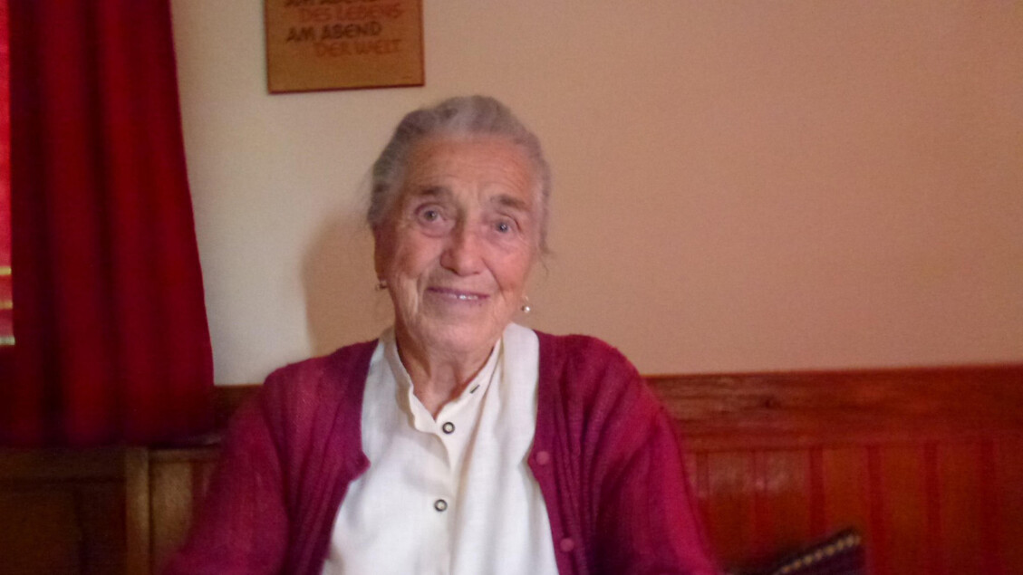 C388 Morta A 106 Anni Hermine May