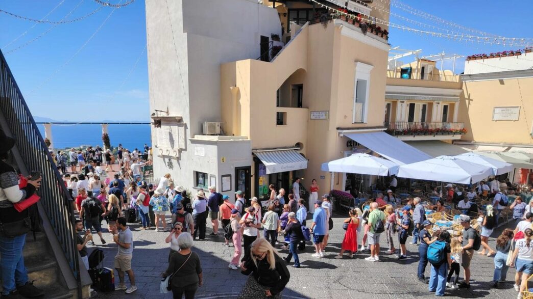 Caos A Capri Tra Desertificazi
