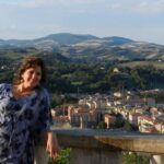 Carmen Prevost Navea, Cugina Del Papa Leone Xiv, Vive A San Severino Marche Dal 2015