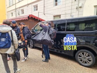 Casa A Prima Vista Arriva A Pe