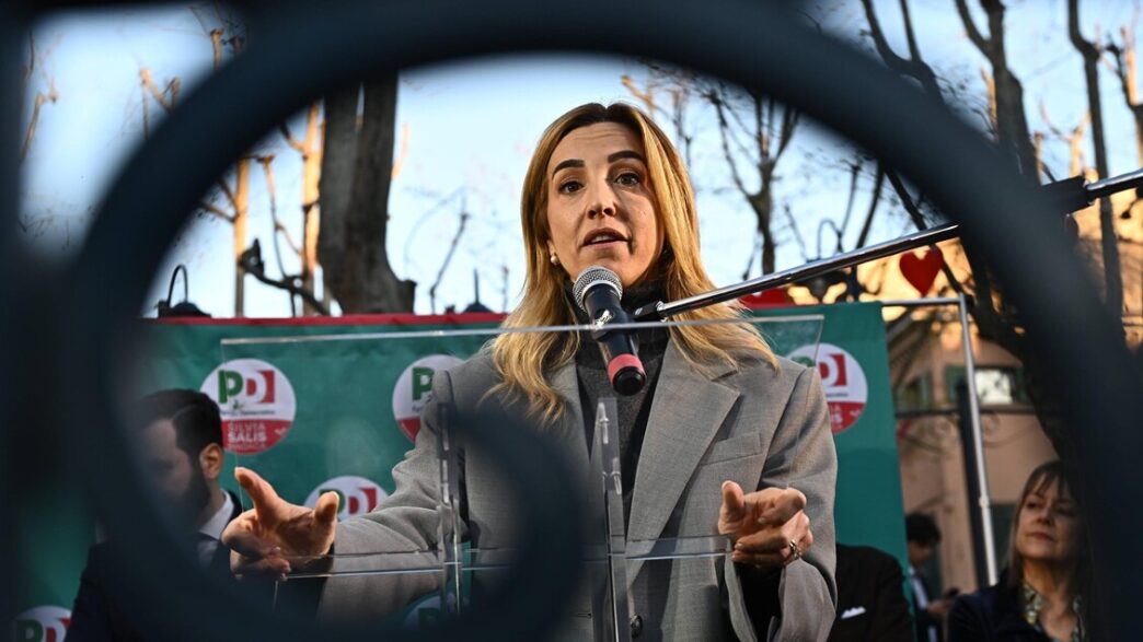 Centrodestra E Centrosinistra