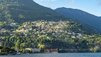 Cernobbio Tra Viste Sul Lago D