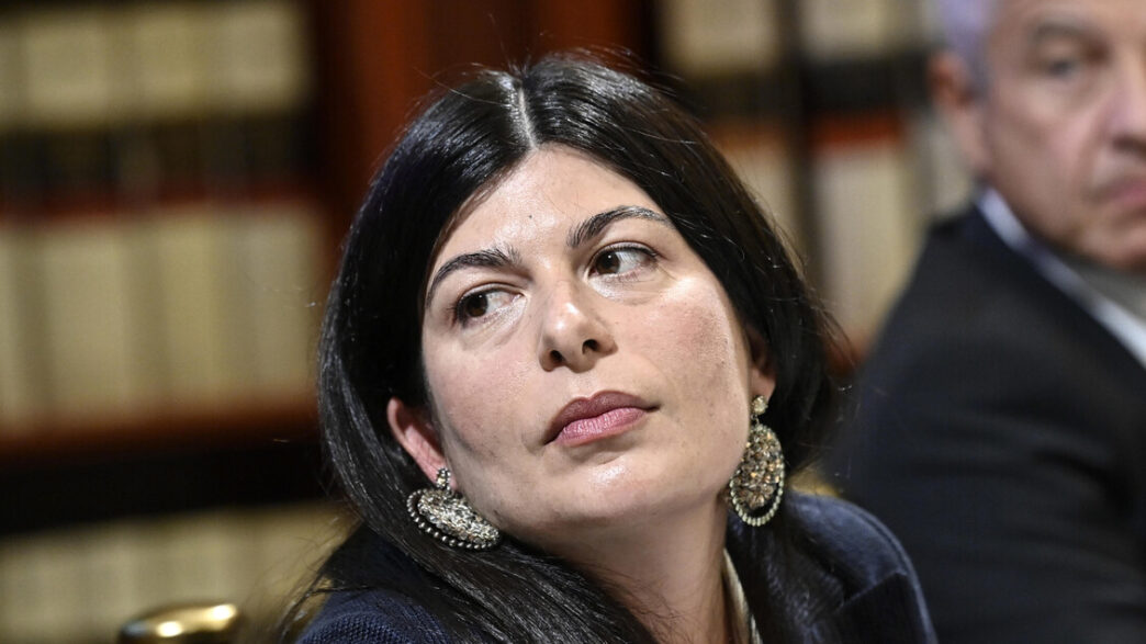 Chiara Colosimo Sulla Foto Con