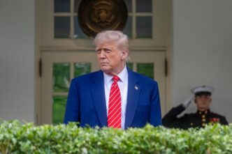 Colloquio Privato Tra Donald T